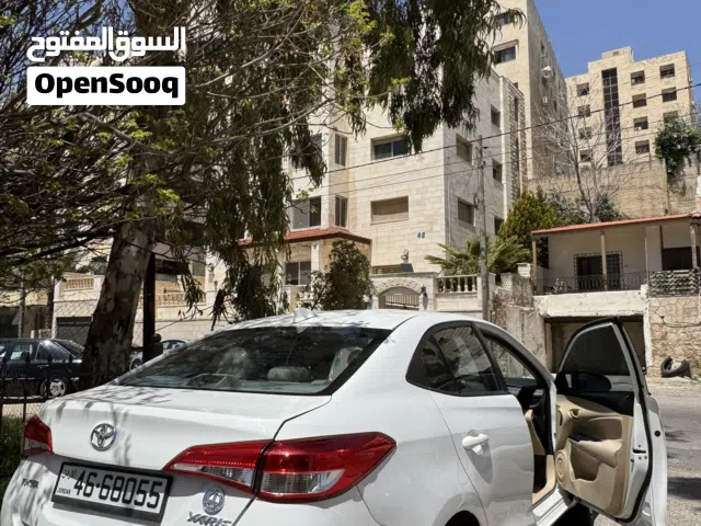 2021 تويوتا يارس SE