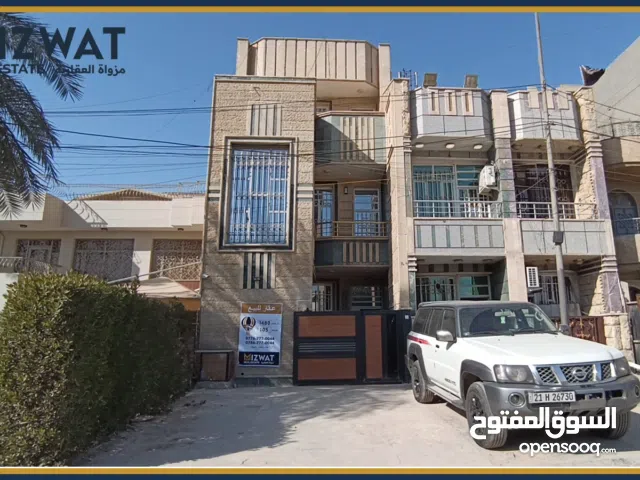 فرصة استثمارية دار للبيع في شارع فلسطين