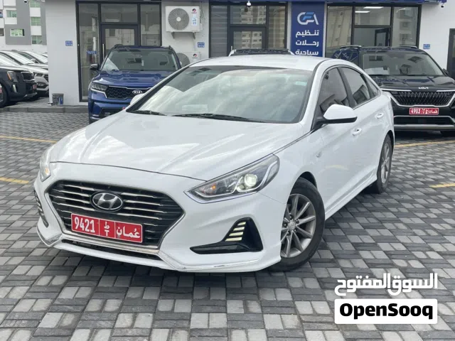 هيونداي سوناتا ( sonata ) في حالة ممتازة جدا سيارة صالون بأوتوماتيك للايجار الشهري وسنوي
