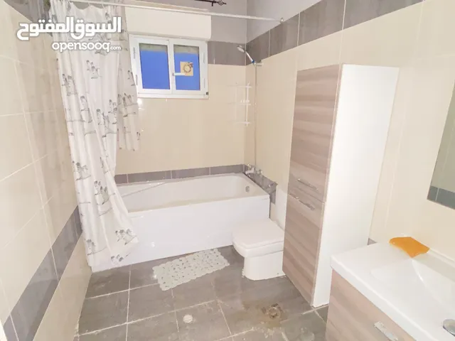 140 m2 2 Bedrooms Apartments for Rent in Tripoli Janzour