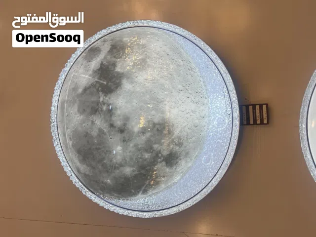 براكيت القمر دائري
