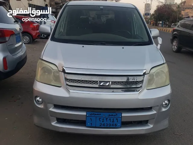 باص نوها ابو قرن 2006 فل كامل كراسي دوار مجمرك مرتين عاده اترقم بضاعه جديد ماشي 70 الف