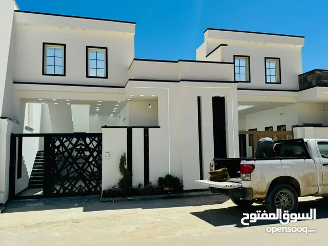 145 m2 3 Bedrooms Townhouse for Sale in Tripoli Khallet Alforjan