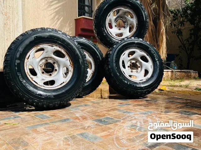 السلام عليكم قومات اقر الوصف