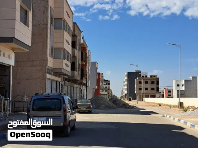 شقق ومتاجر للبيع بمدينة فاس