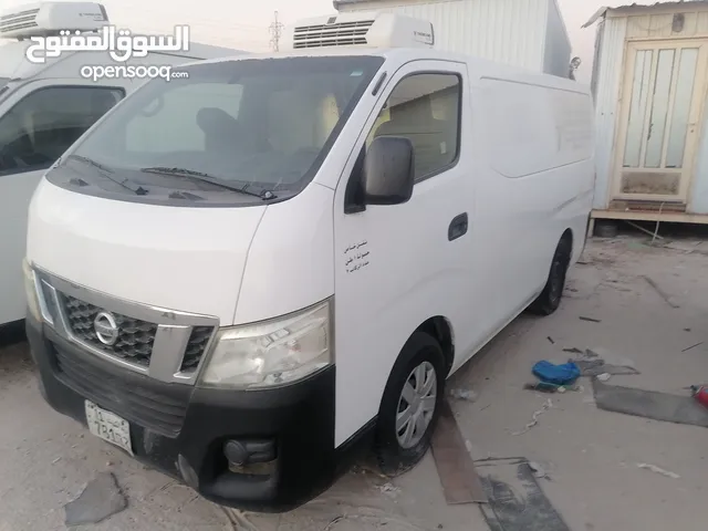 Nissan Urvan 2017 in Al Jahra