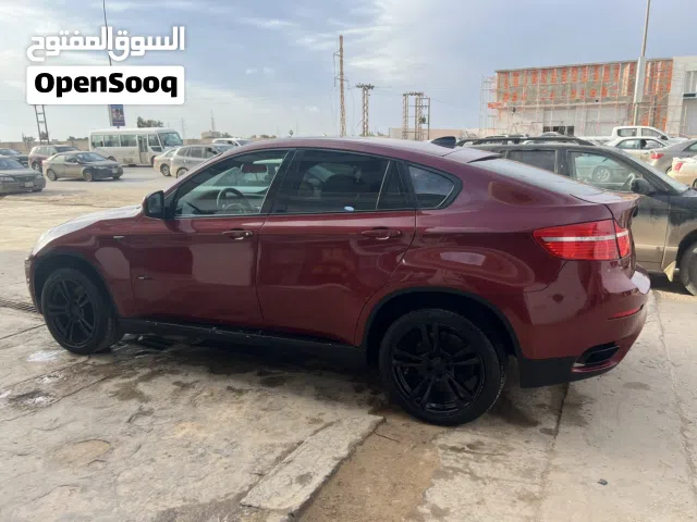 BMW X6 v8  50 i