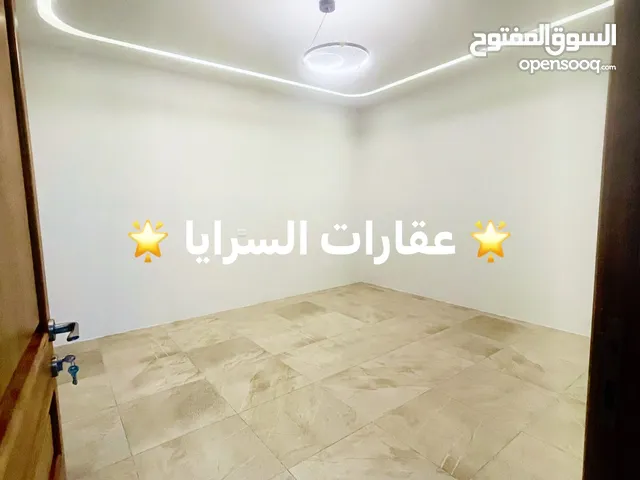 200 m2 4 Bedrooms Apartments for Rent in Tripoli Alfornaj