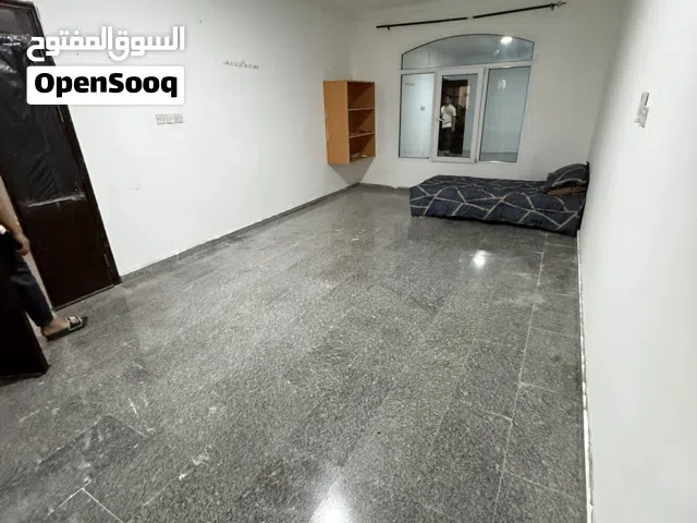 سكن مشترك في ڤيلا للإيجار مع عرب غرفه كبيره
