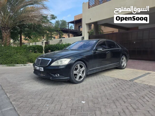 Dhs 12,500/= Mercedes S550 - Full Option