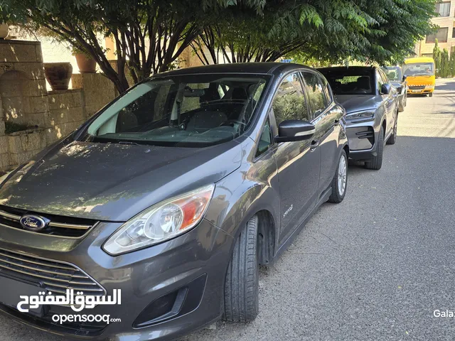 فورد سي ماكس 2015 ماشيه 125 الف كيلو كلين تايتل لون فيراني