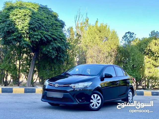 تويوتا يارس 2014