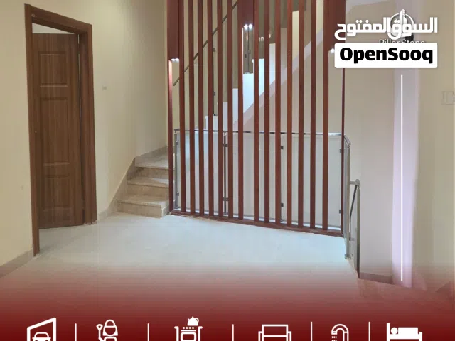 300 m2 More than 6 bedrooms Villa for Rent in Muscat Bosher