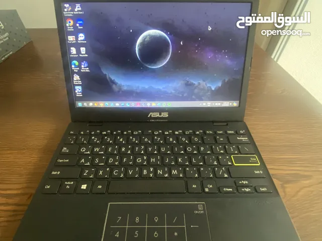 ASUS vivobook laptop E210 MA