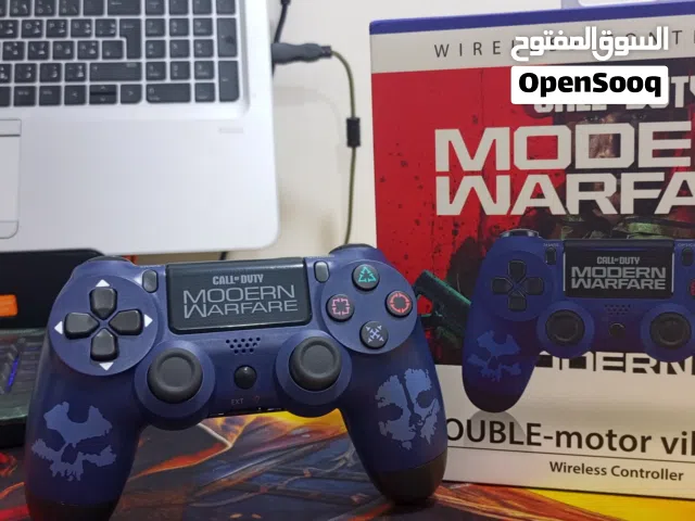 السلام عليكم: جويستك بلي 4 جديد مفتوح من الكارتون بغرض التصوير فقط ما ملعوب بيه ابد السعر بيه مجال