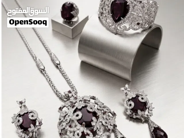 عقد الرئيس فضه وياقوت