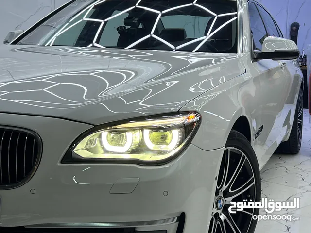 Bmw f01 740