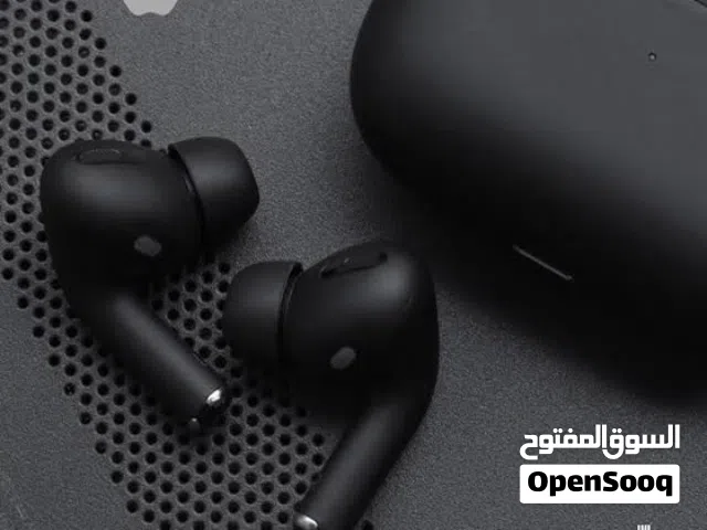 ايربودز برو black تعمل على الايفون والاندرويد