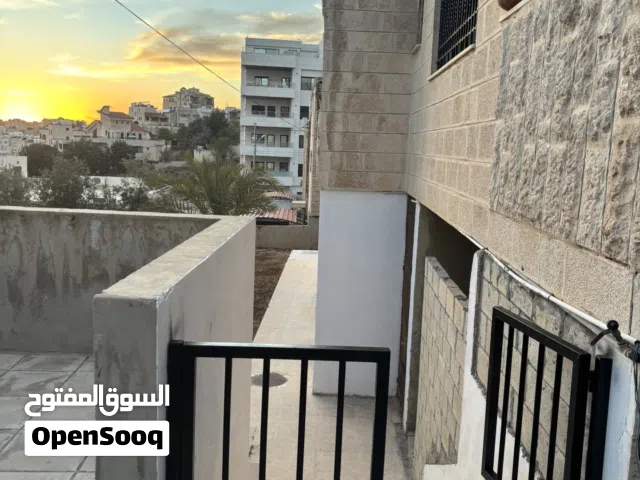 135 m2 3 Bedrooms Townhouse for Rent in Amman Daheit Al Rasheed