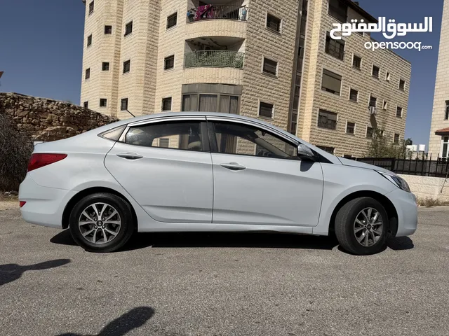 اكسنت خليجي ماشية 74 للبيع بسعر نهائي