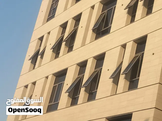 صيانة وتركيب نوافذ الشتر وابواب الجراج جميع القطع المانى ايطالى فرنسى صيانى