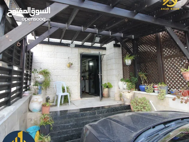 2500 m2 3 Bedrooms Apartments for Rent in Ramallah and Al-Bireh Al Irsal St.