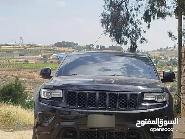 جيب جراند شيروكي 2014