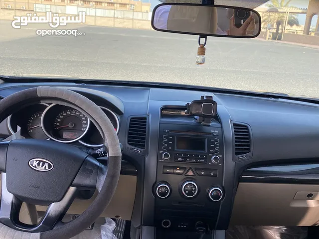 Used Kia Sorento in Al Ahmadi