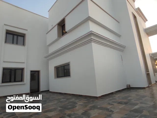 فيله دورين للبيع ف السراج شارع فاملي هوم خلف دار الاودي