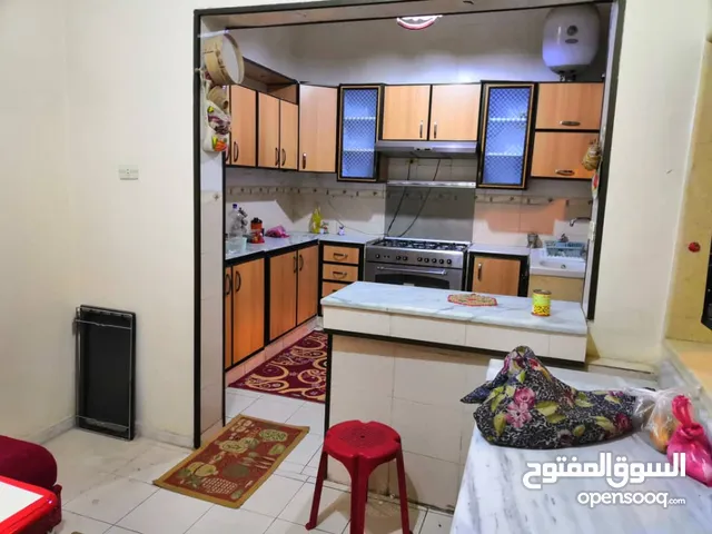 130 m2 5 Bedrooms Townhouse for Rent in Tripoli Hai Al-Batata