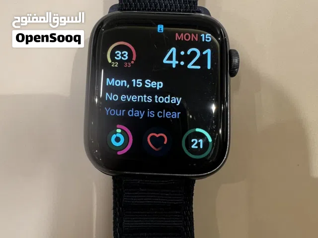 Apple Watch Series 5 - 44mm - GPS - Aluminum - Good Condition