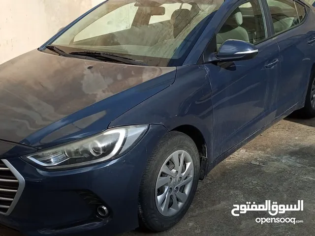 Sedan Hyundai in Amman