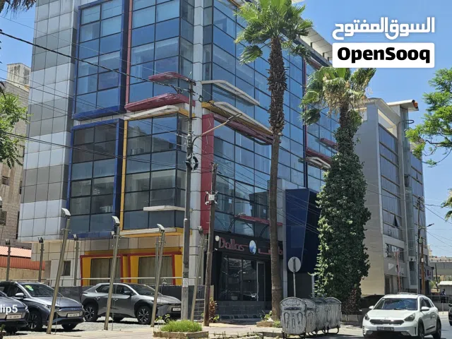 مجمع البنا بلازا ، الوفاء مساحات متعددة وعدة طوابق