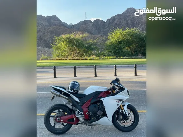 ياماها YamahaR1