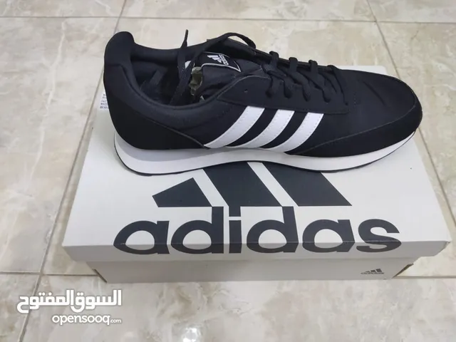 حذاء اديداس أصلي