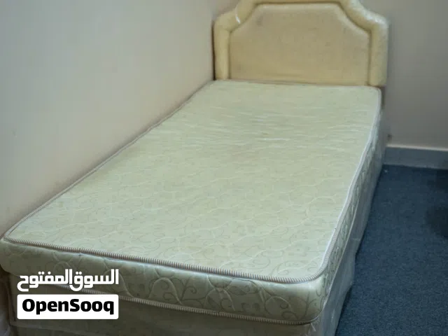 للبيع سريران واحد مع دوشك و لحافان Two single beds 1 with mattress + 2 big size blanket
