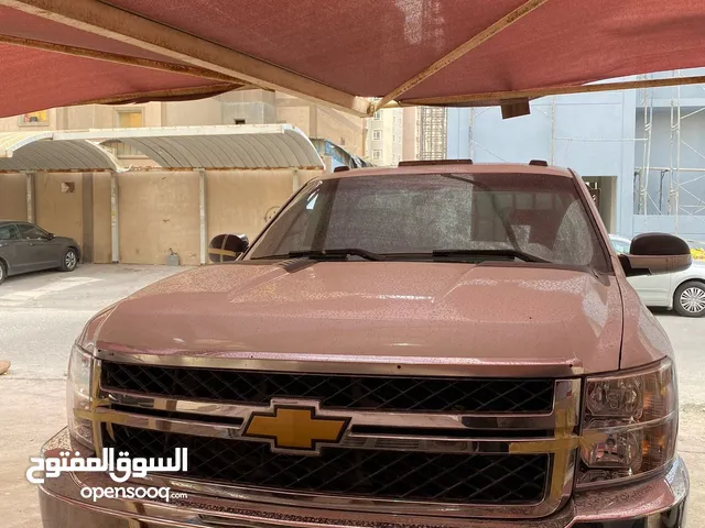 Chevrolet Silverado 2013 in Al Ahmadi
