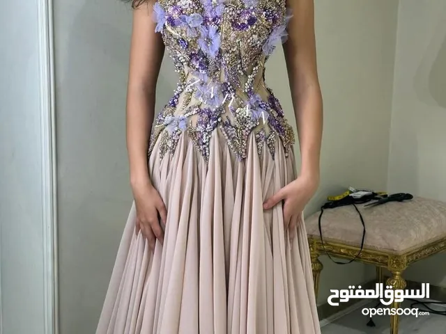 فستان سهرة