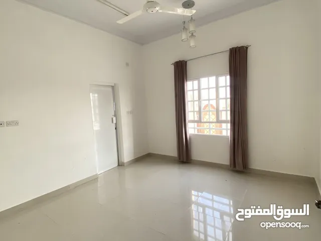 122 m2 3 Bedrooms Apartments for Sale in Muscat Al Maabilah