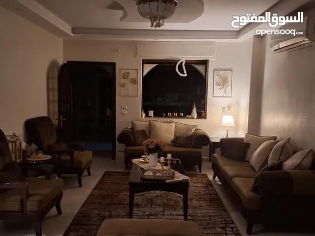طقم كنب + طاولات مستخدم بحالة جديد انيق