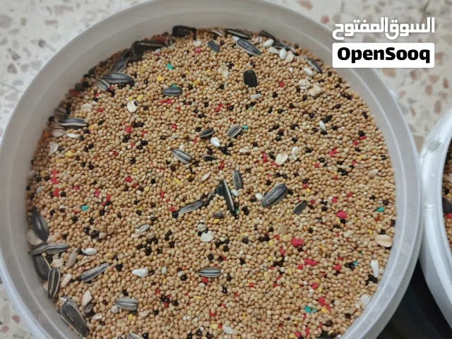 متوفر خلطة كوكتيل نوعيه ممتازه بسطول لبن  سطل 3 كيلو  وسطل 3.5 كيلو  كل كيلو بدينار يعني السطلين س