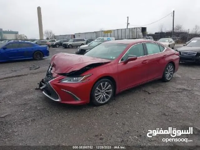Lexus ES 2020 in Al Dakhiliya