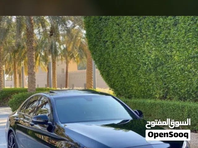 2018 مرسيدس بنز الفئة-C C 300