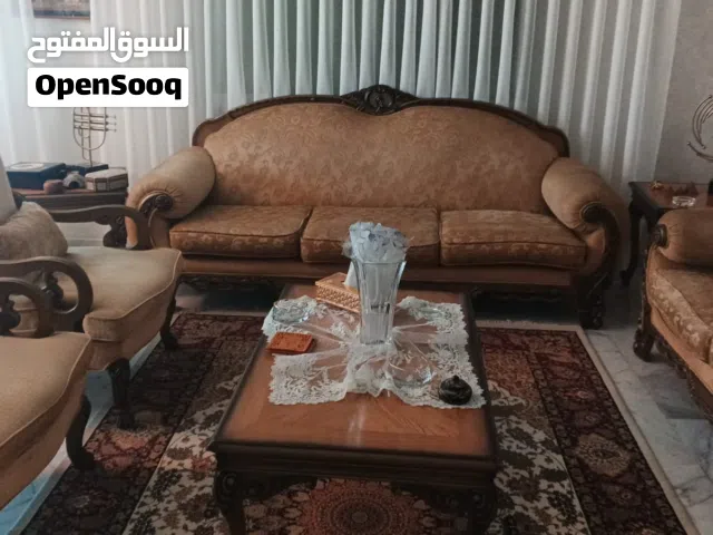 طقم كتب زان مع طاولات