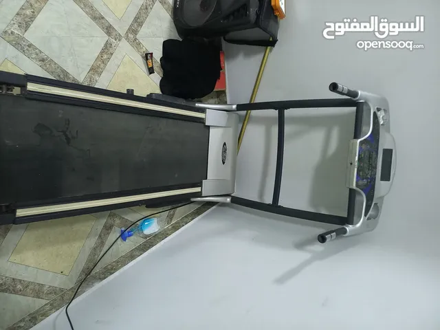 جهاز رياضه المشي او الجري