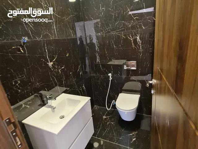 181 m2 3 Bedrooms Apartments for Sale in Amman Al Rawnaq