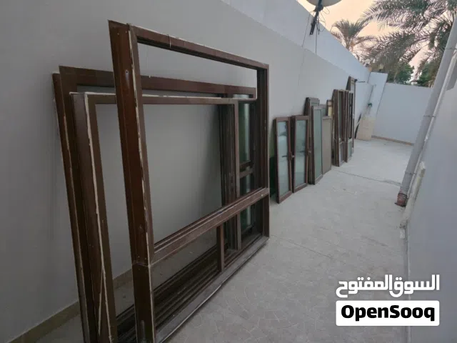 المينيون بيبان و نوافذ