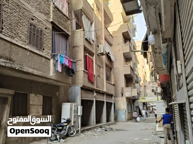 محل تجاري للبيع من ش الفيوم الرئيسي الملاءة دار السلام – نص تشطيب عداد غاز وكهرباء ومياه وحصة بالأرض