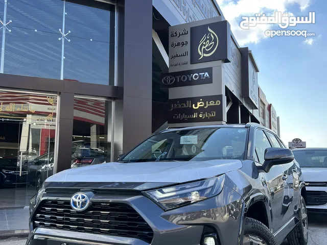 TOYOTA RAV4 XLE 2023