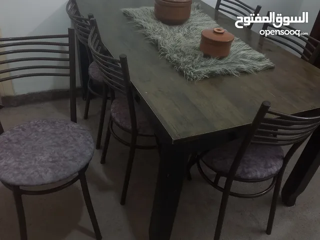 طاولة سفرة مع 6 كراسي